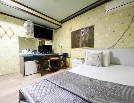 Feel Motel Pocheon Dış mekan fotoğraf